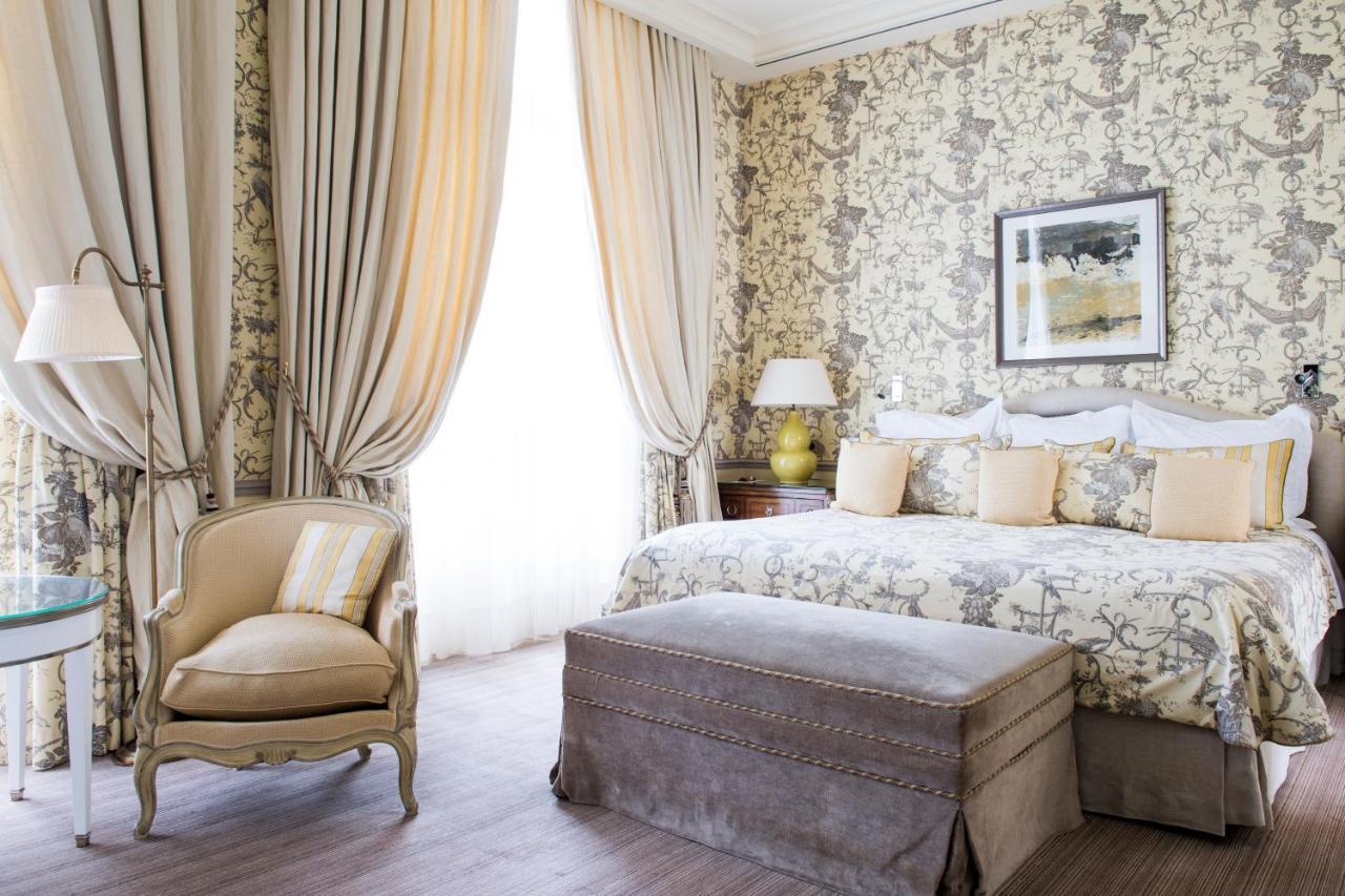 Domaine Les Crayeres Hotel Reims Exterior photo