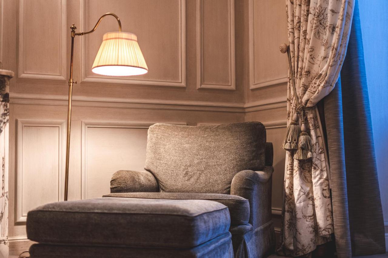 Domaine Les Crayeres Hotel Reims Exterior photo