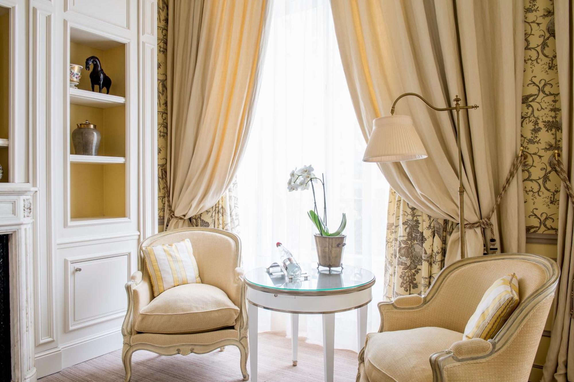Domaine Les Crayeres Hotel Reims Room photo